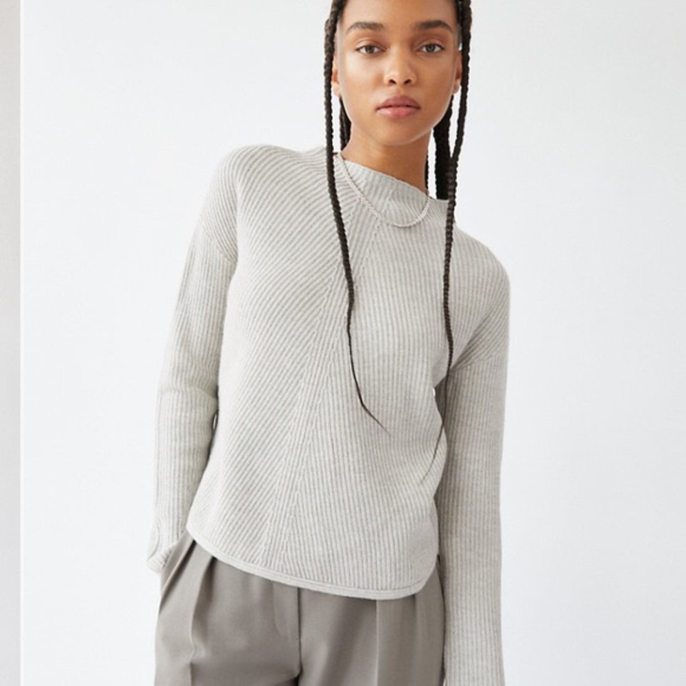 Aritzia Babaton Chalmers Gray Mock Neck Sweater